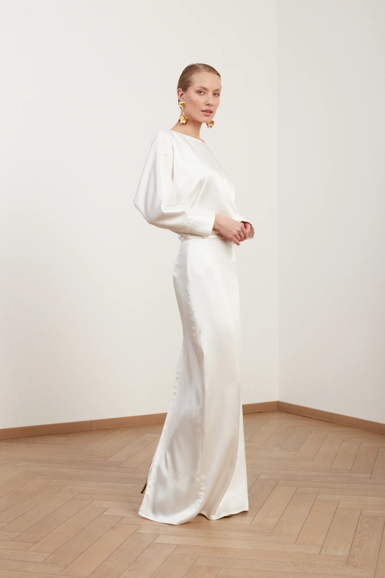 AGALIA soft satin off-the-shoulder maxi wedding dress with open shoulder - Image 6