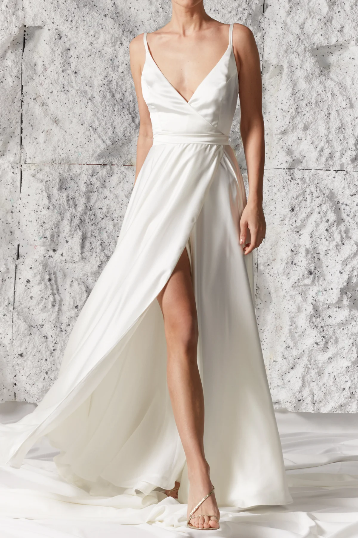 ALODIE white maxi wedding dress - Image 5