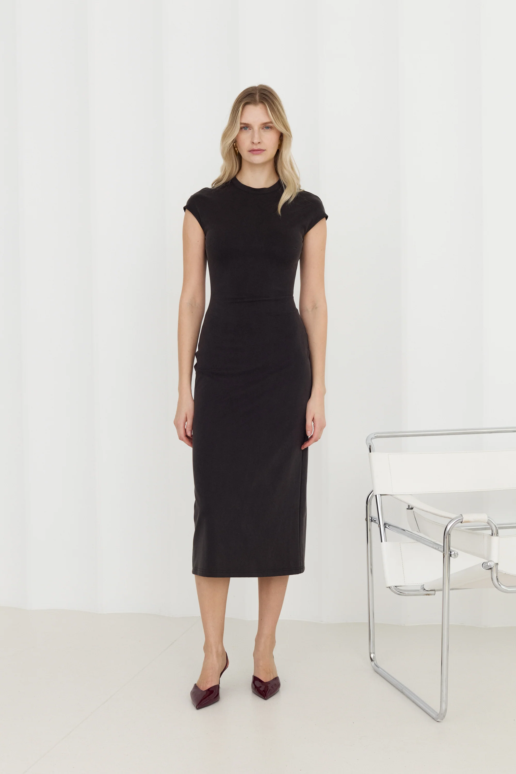 ASTER Black Jersey Bodycon Midi Dress with Cap Sleeves - Image 3