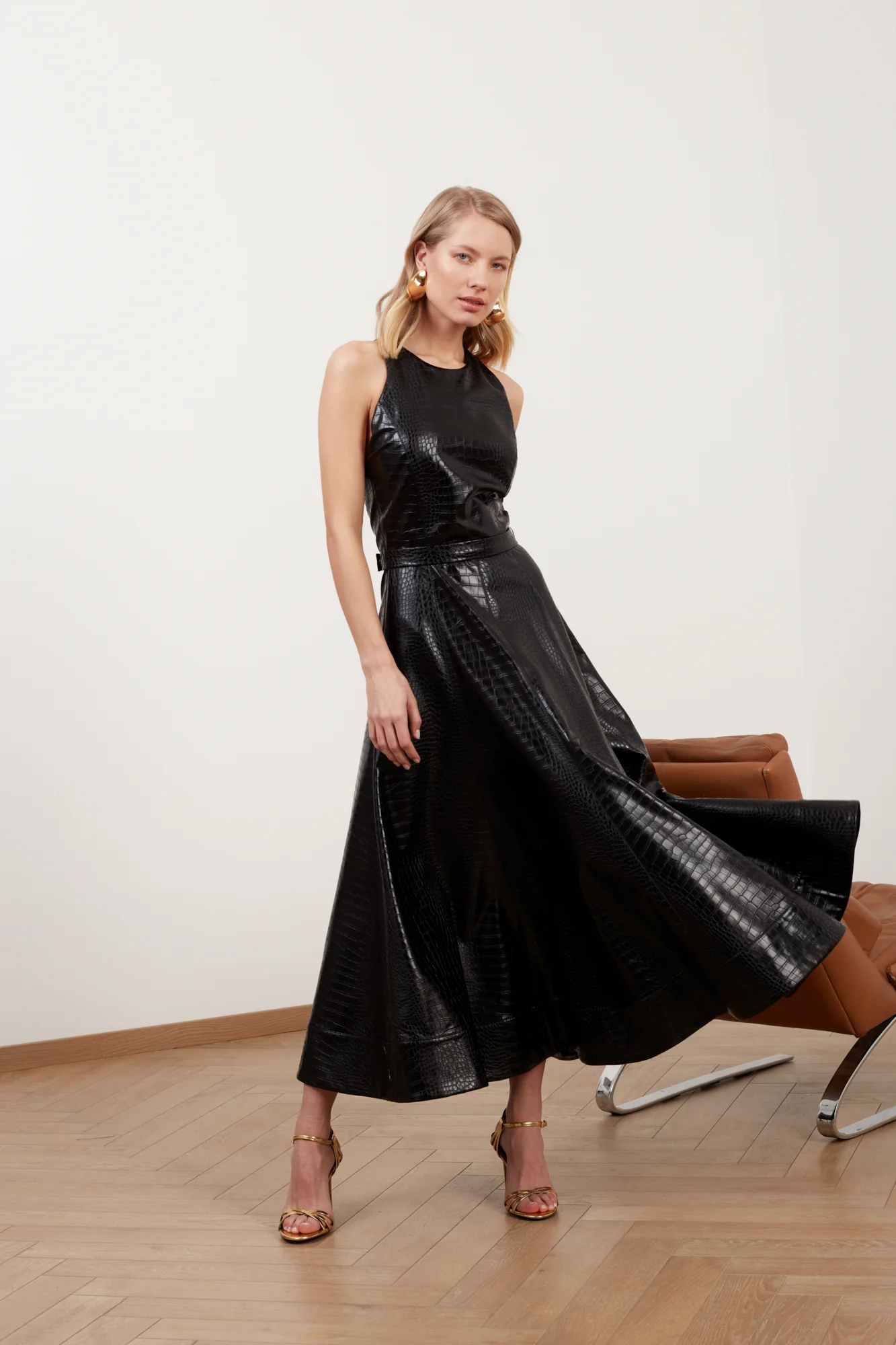 AVALON black textured vegan leather cocktail dress - Image 3
