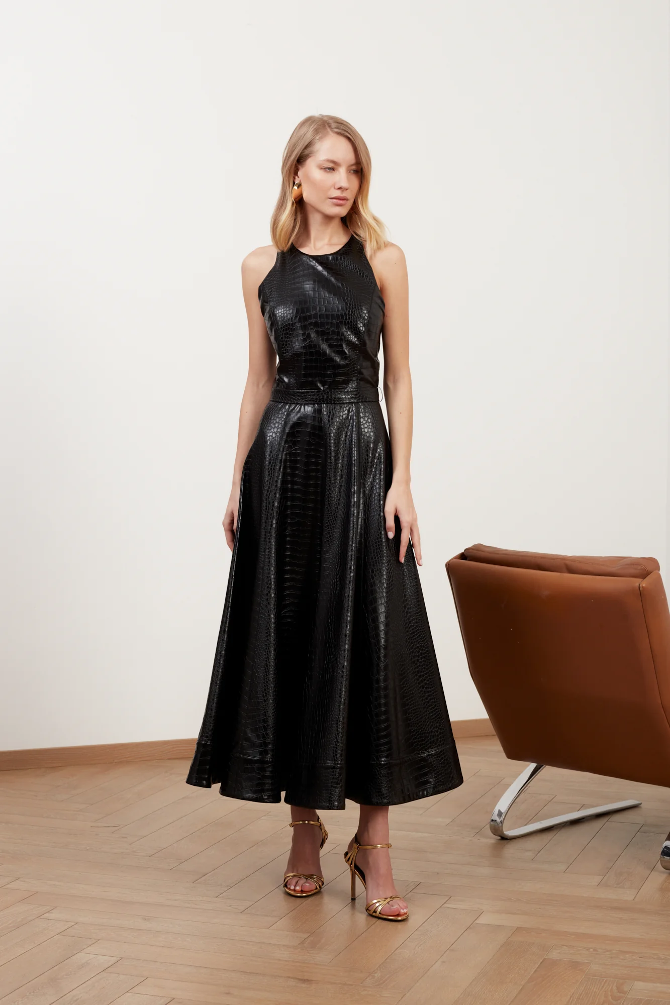 AVALON black textured vegan leather cocktail dress - Image 4