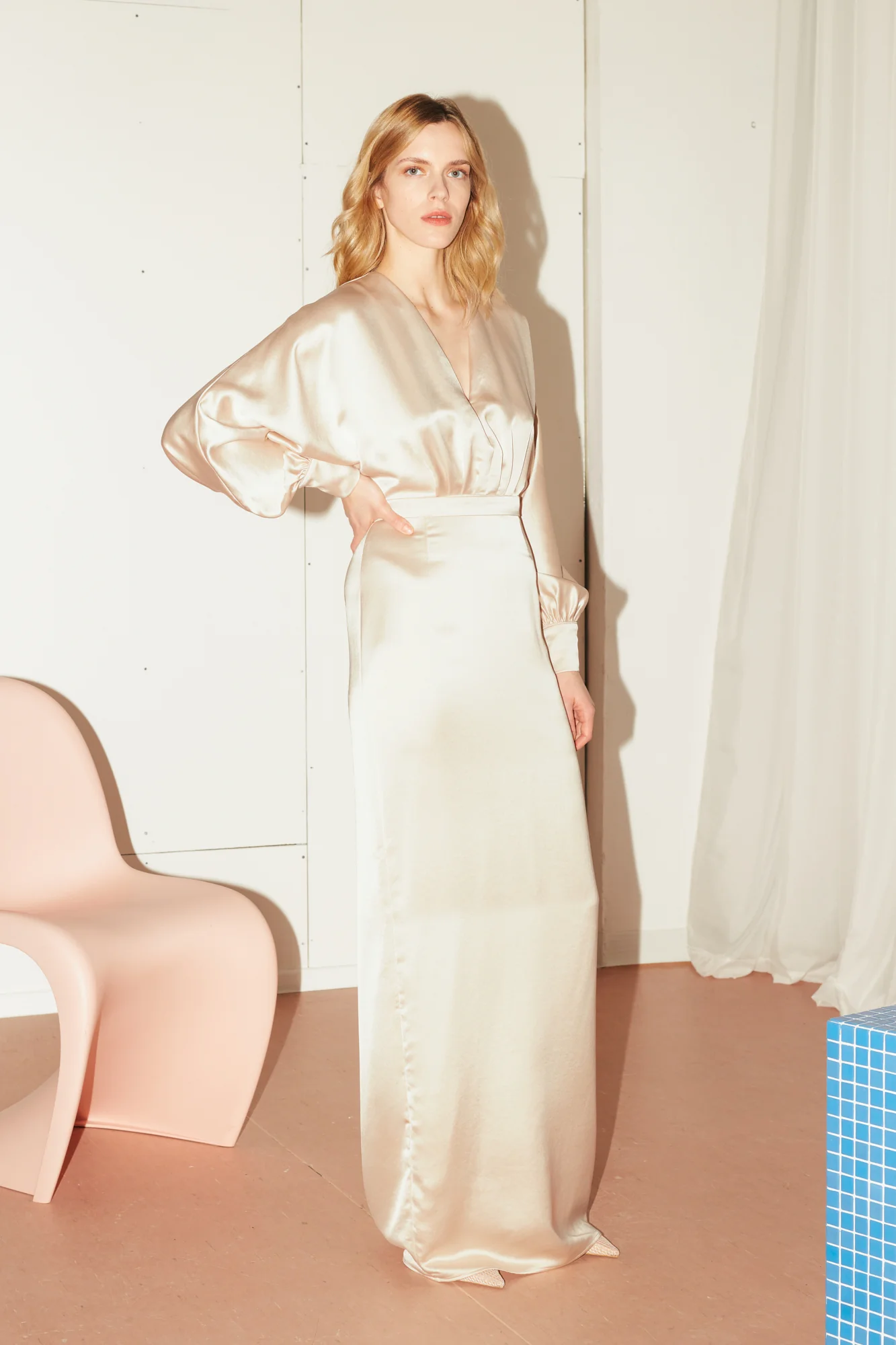 BONA champagne beige wedding dress - Image 6