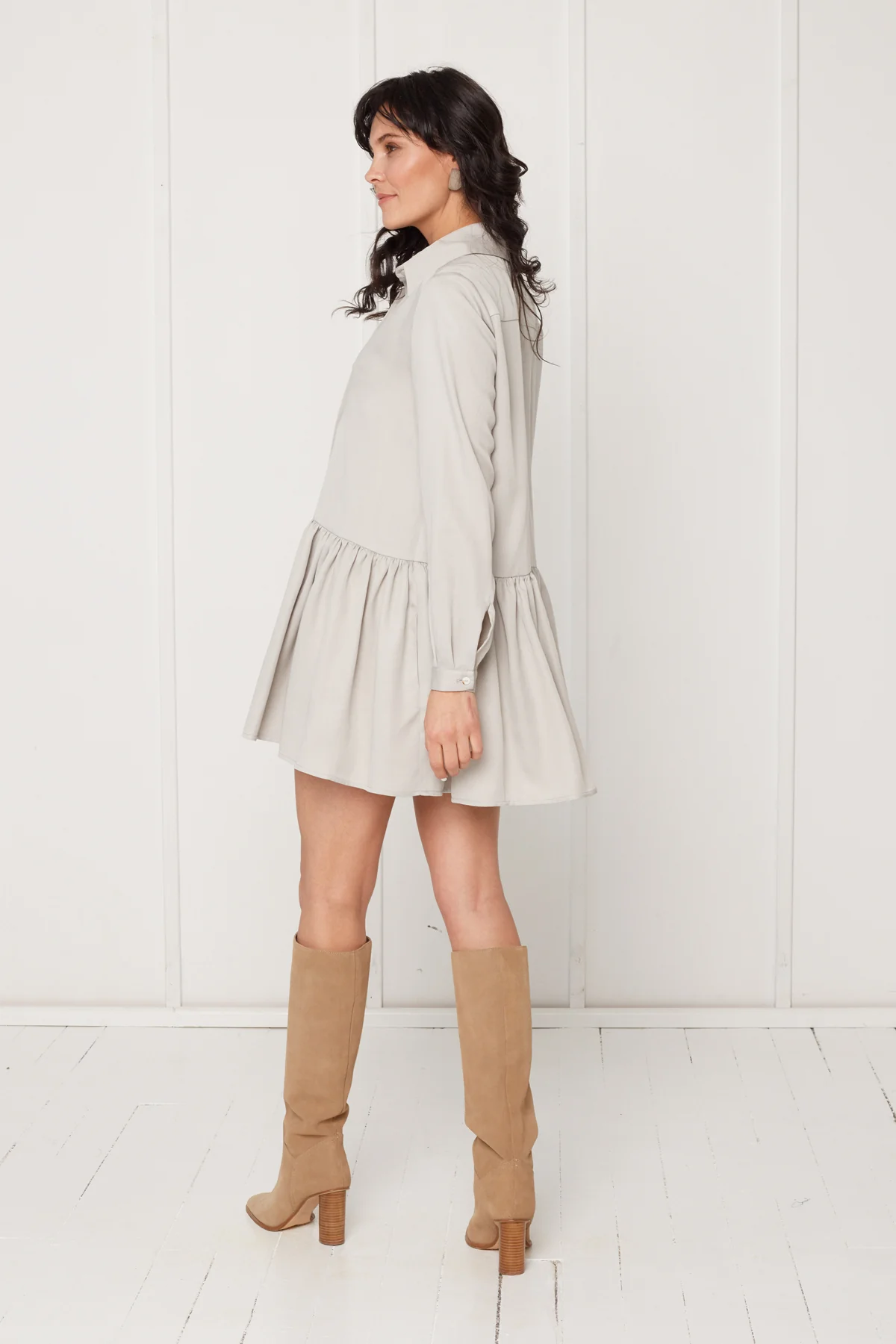 DANA tencel shirt dress with front frill in light grey - Image 3