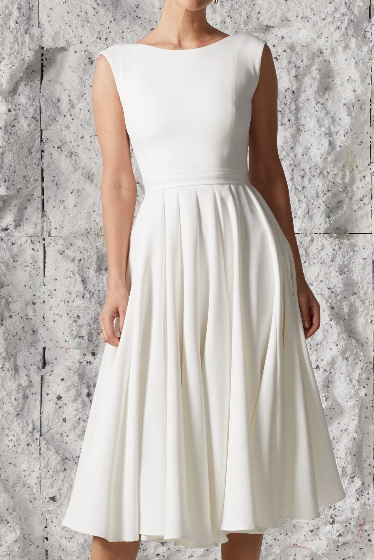ARIOSE elegant pleated midi wedding dress - Image 7