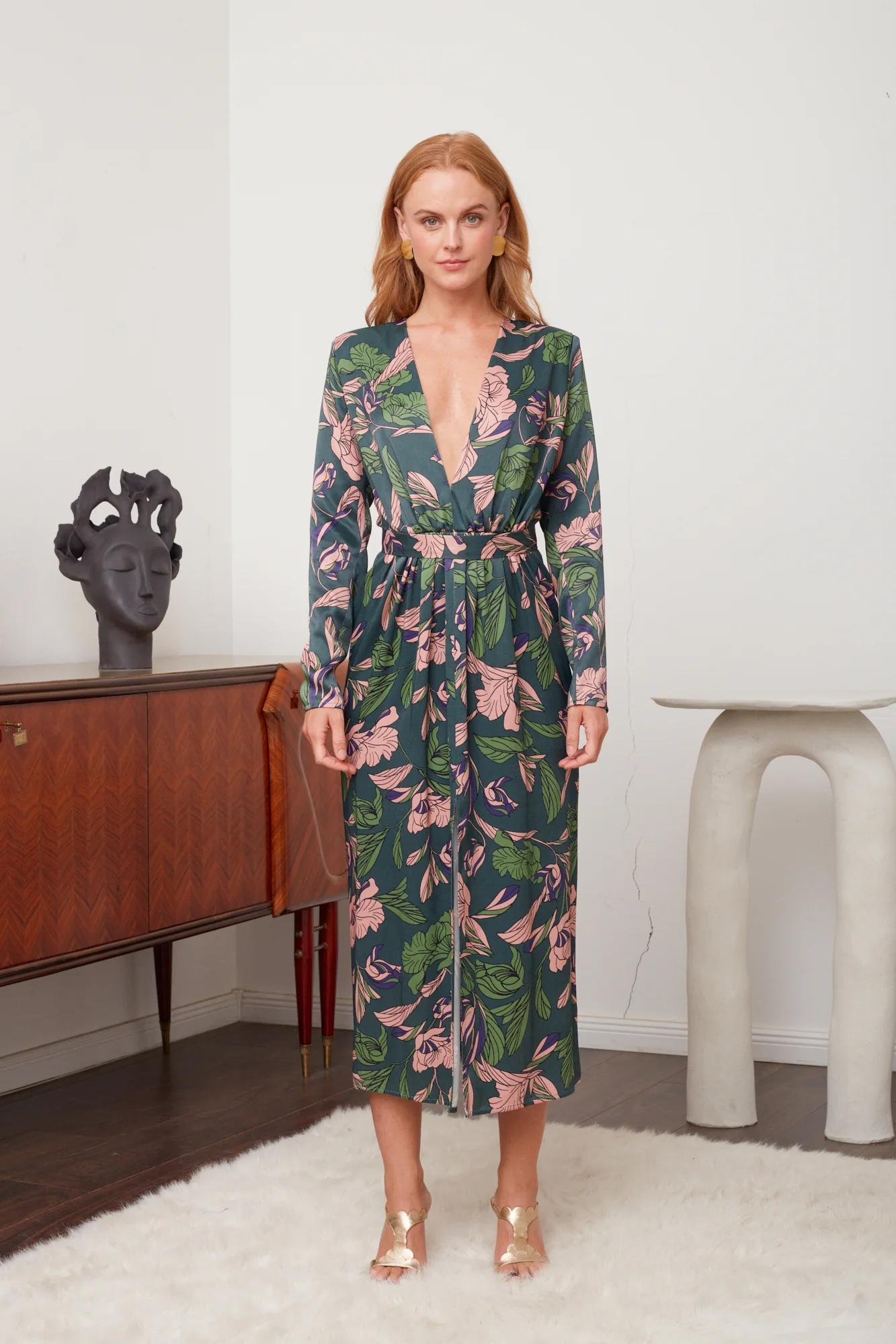 ENORA floral print midi dress with deep V neck - Image 4