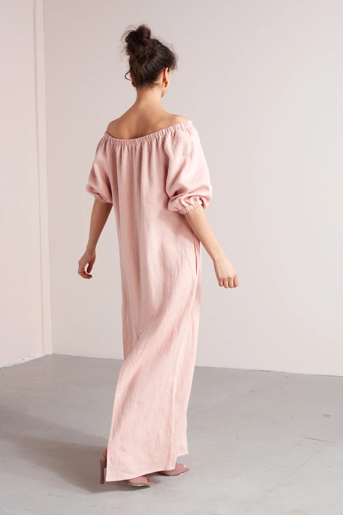 GOYA off shoulder maxi linen dress in dusty pink - Image 4