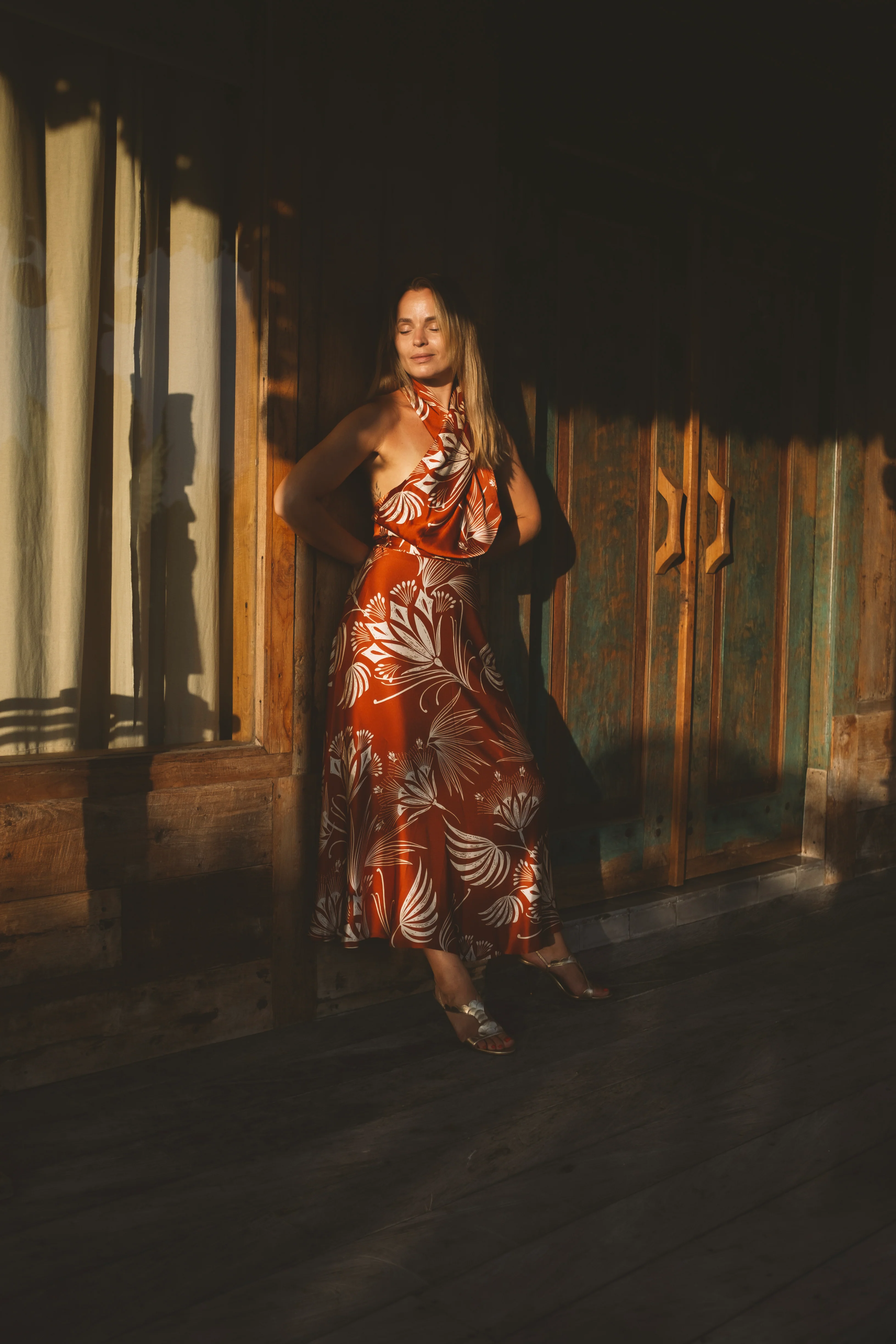 HEIDI brown floral midi criss cross neck dress - Image 3