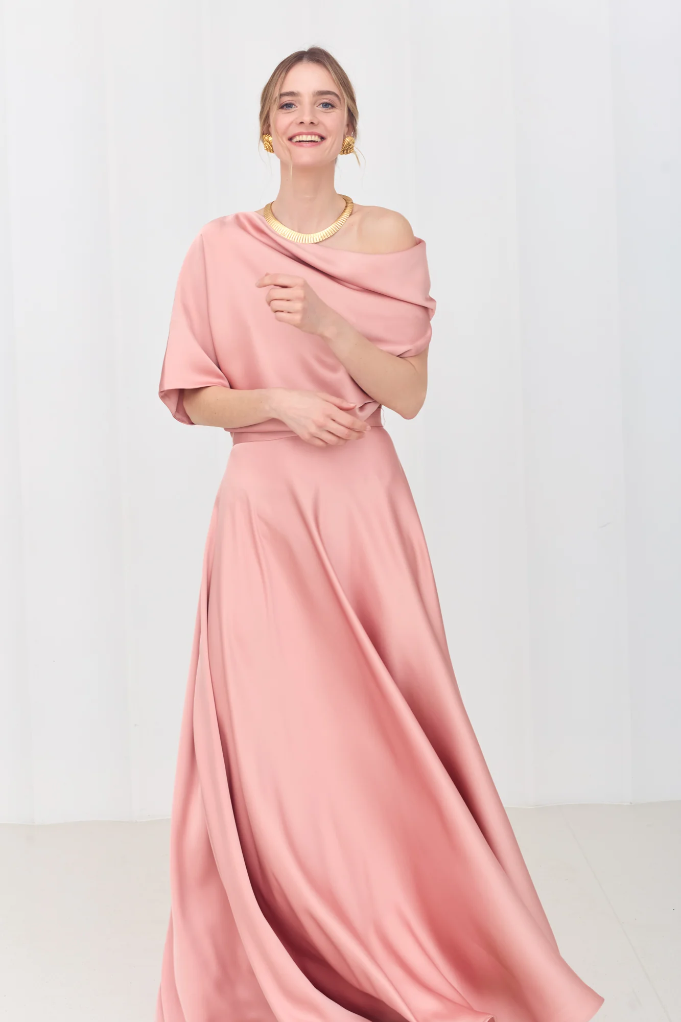 HELEN Dusty Pink Maxi Dress with Asymmetric Sleeves - Image 3