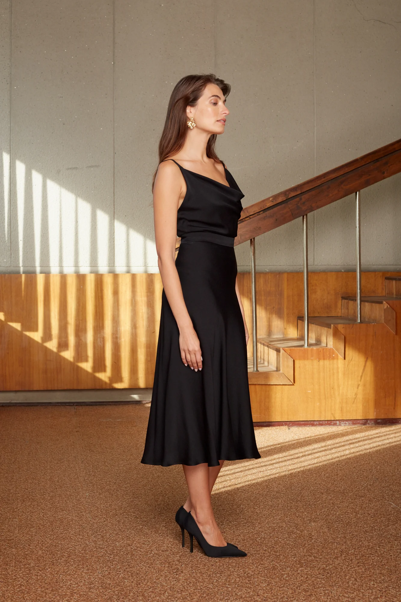 KAYLA black viscose dress with midi mermaid skirt - Image 5