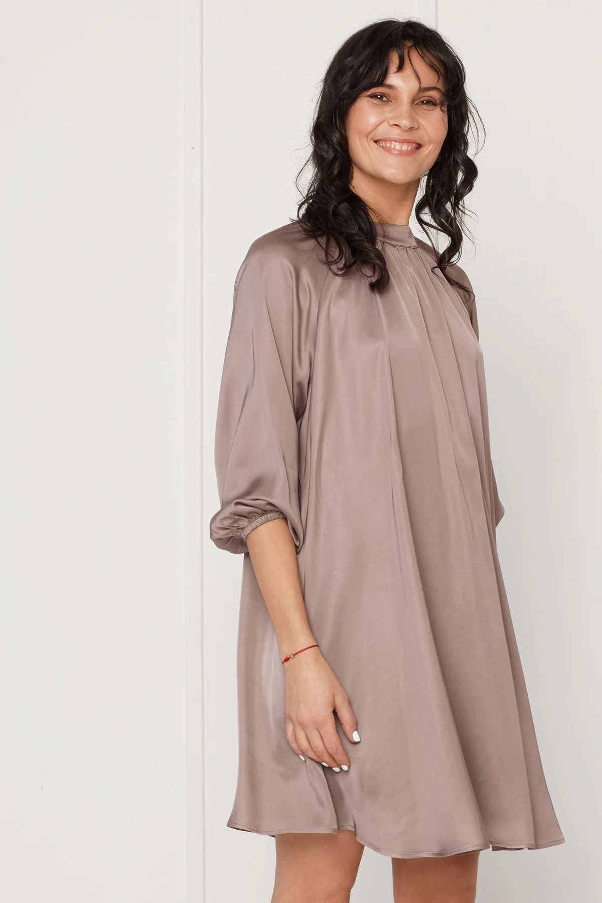 LILA fluttering midi dress in taupe - Image 3