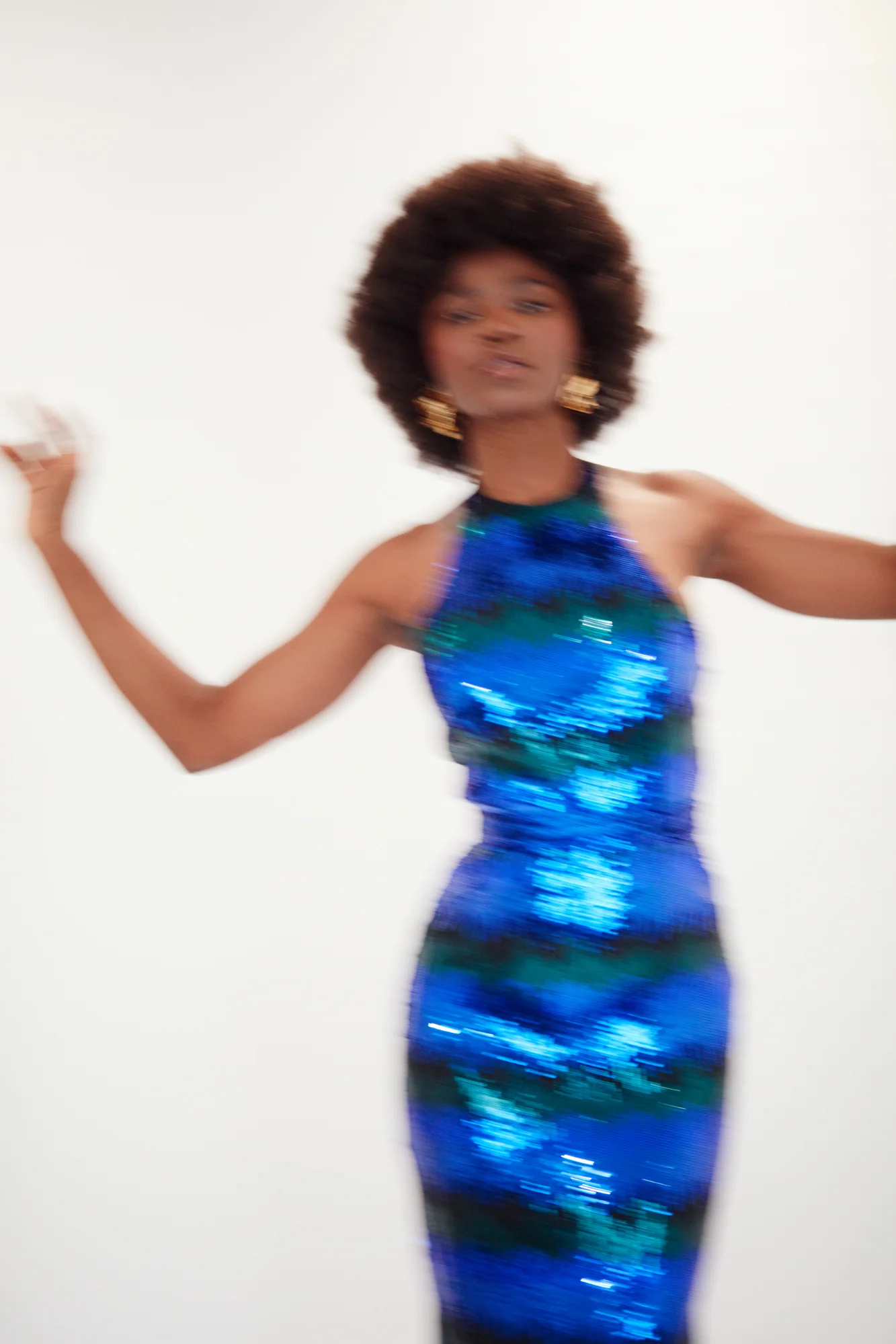 LILIAN Blue & Green Sequin Maxi Evening Dress With Halter Neck - Image 4