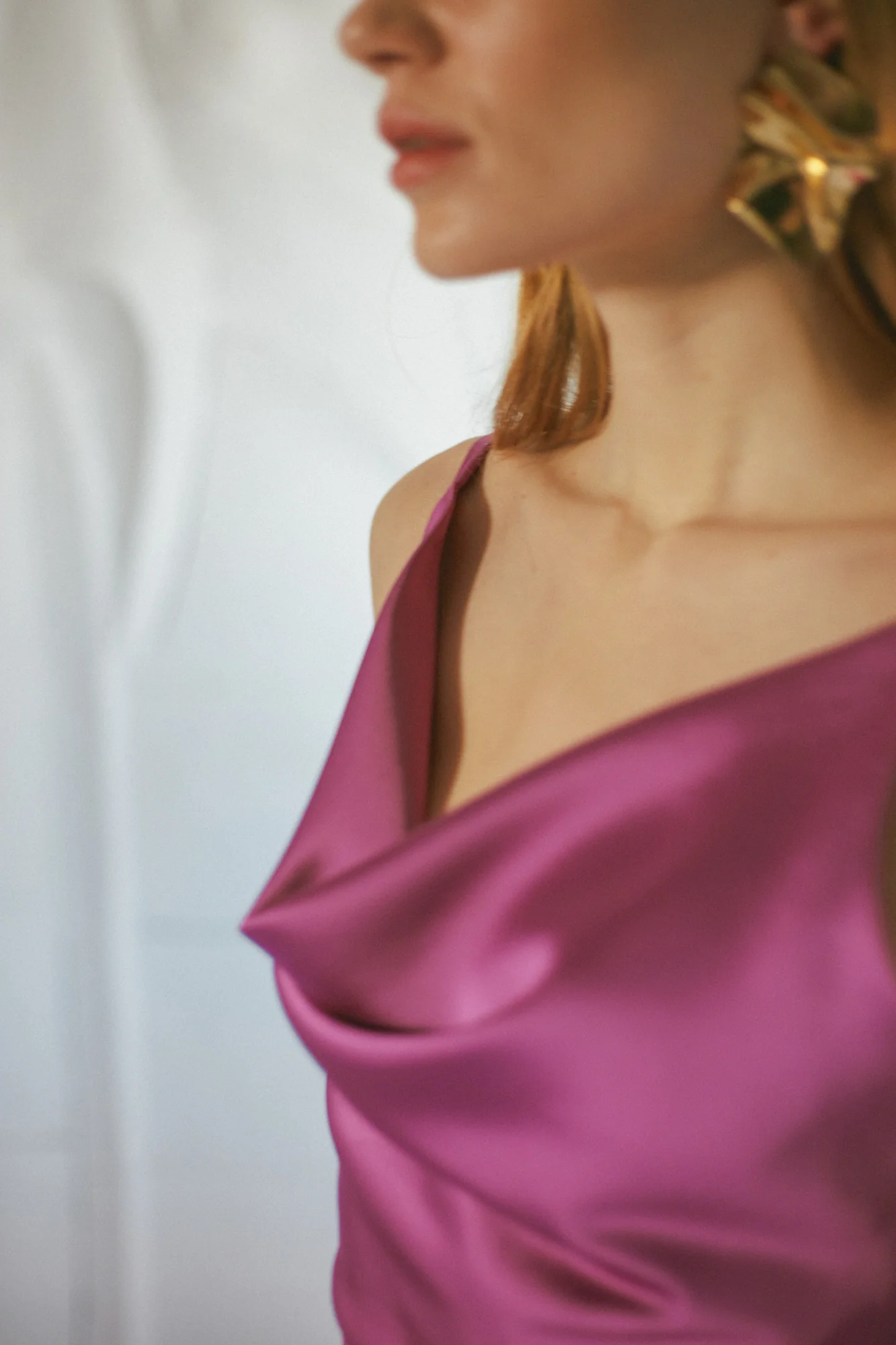 KAMEA magenta pink open back dress - Image 9