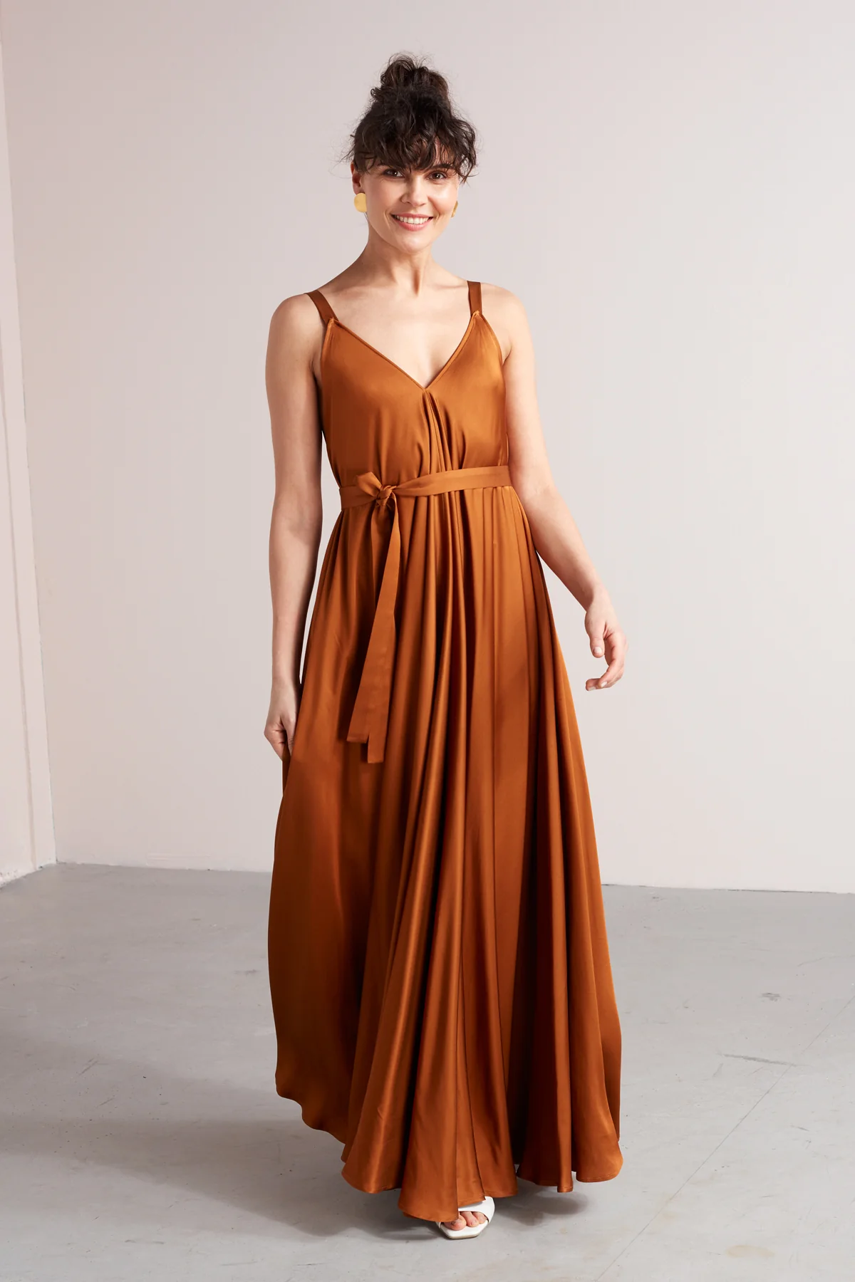 MALIA fluttering maxi dress in bronze - Image 2
