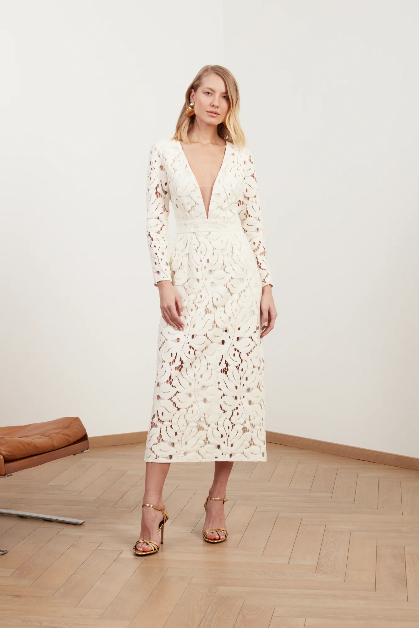 MEERA white lace fabric V neck midi wedding dress - Image 3