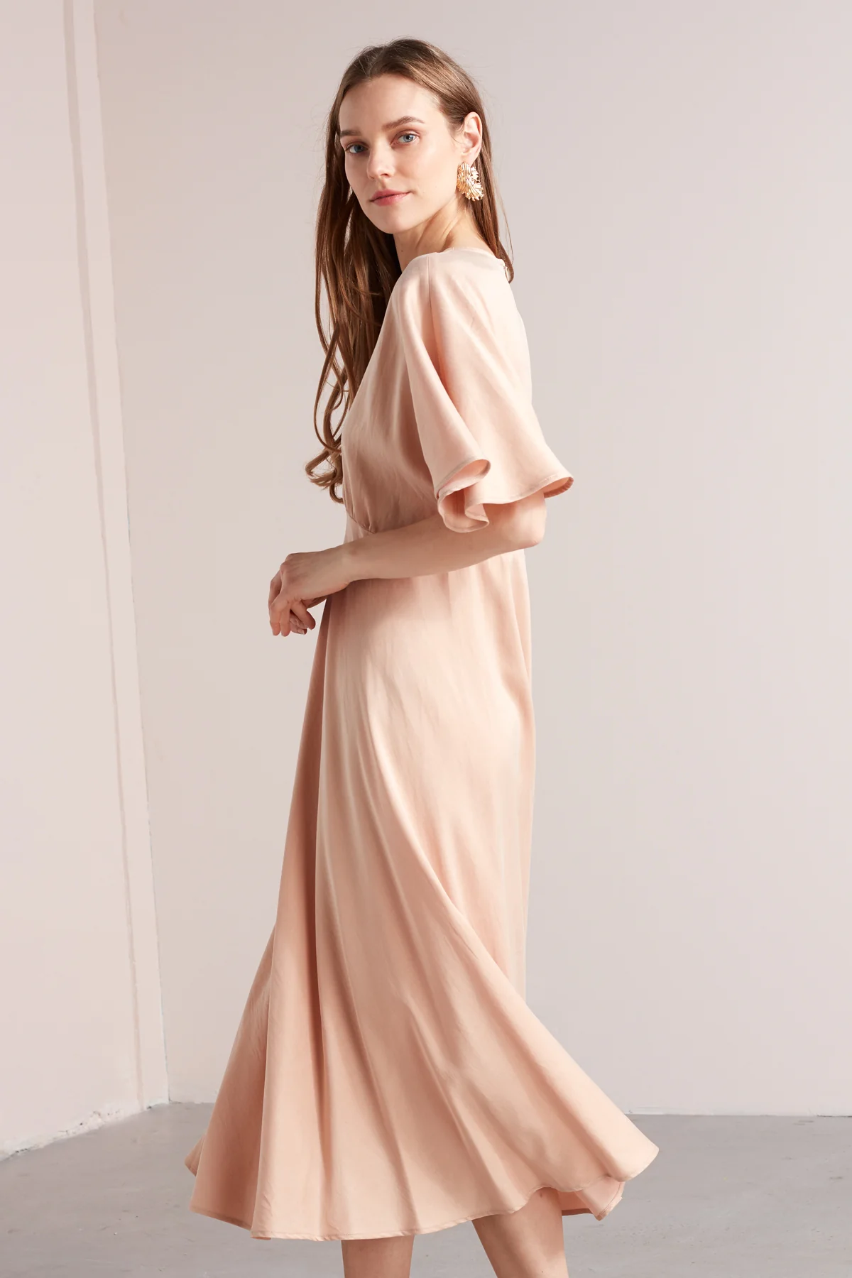 NORA midi butterfly sleeves dress in dusty coral