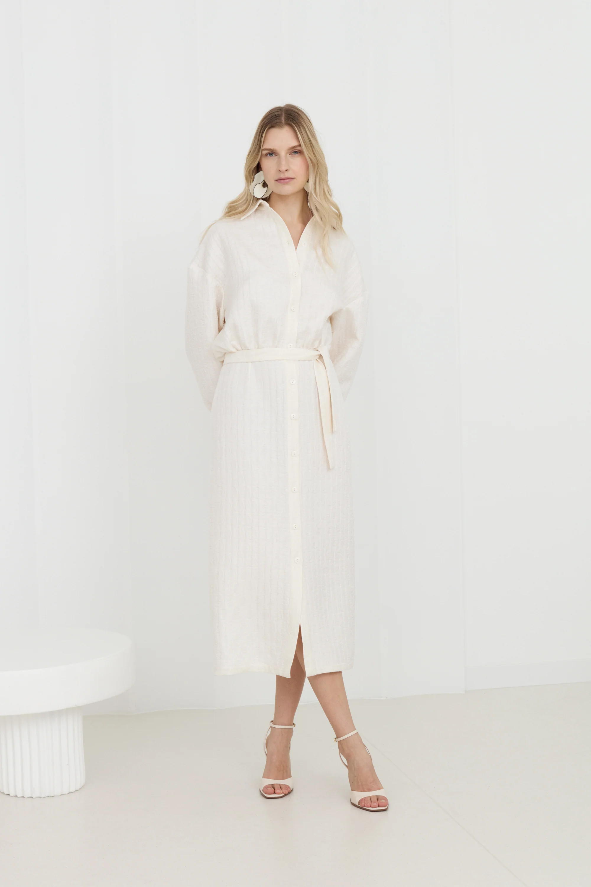 OLINE Off-White Midi Shirt Dress With Pencil Skirt - Image 3