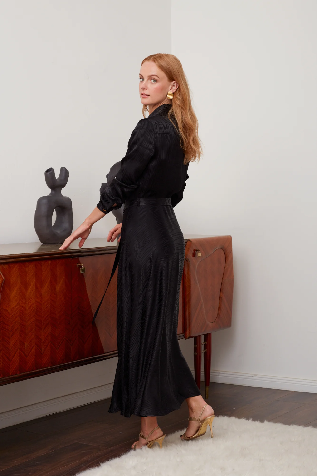 PAOLA black jacquard viscose shirt midi dress - Image 6