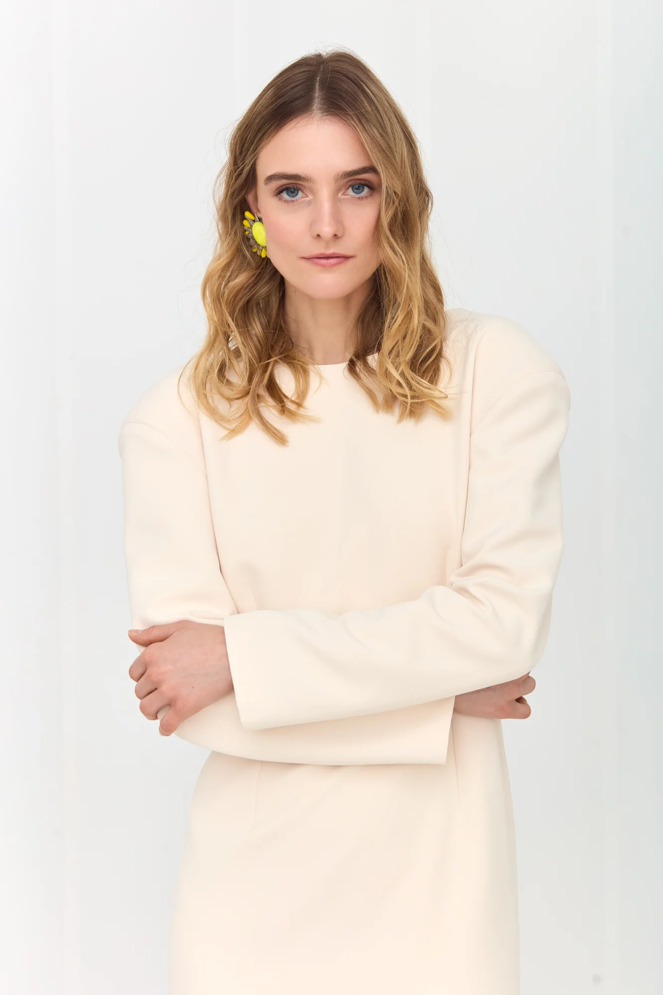 RAMONA Pastel Mini Dress with Sculpted Wavy Back - Image 4