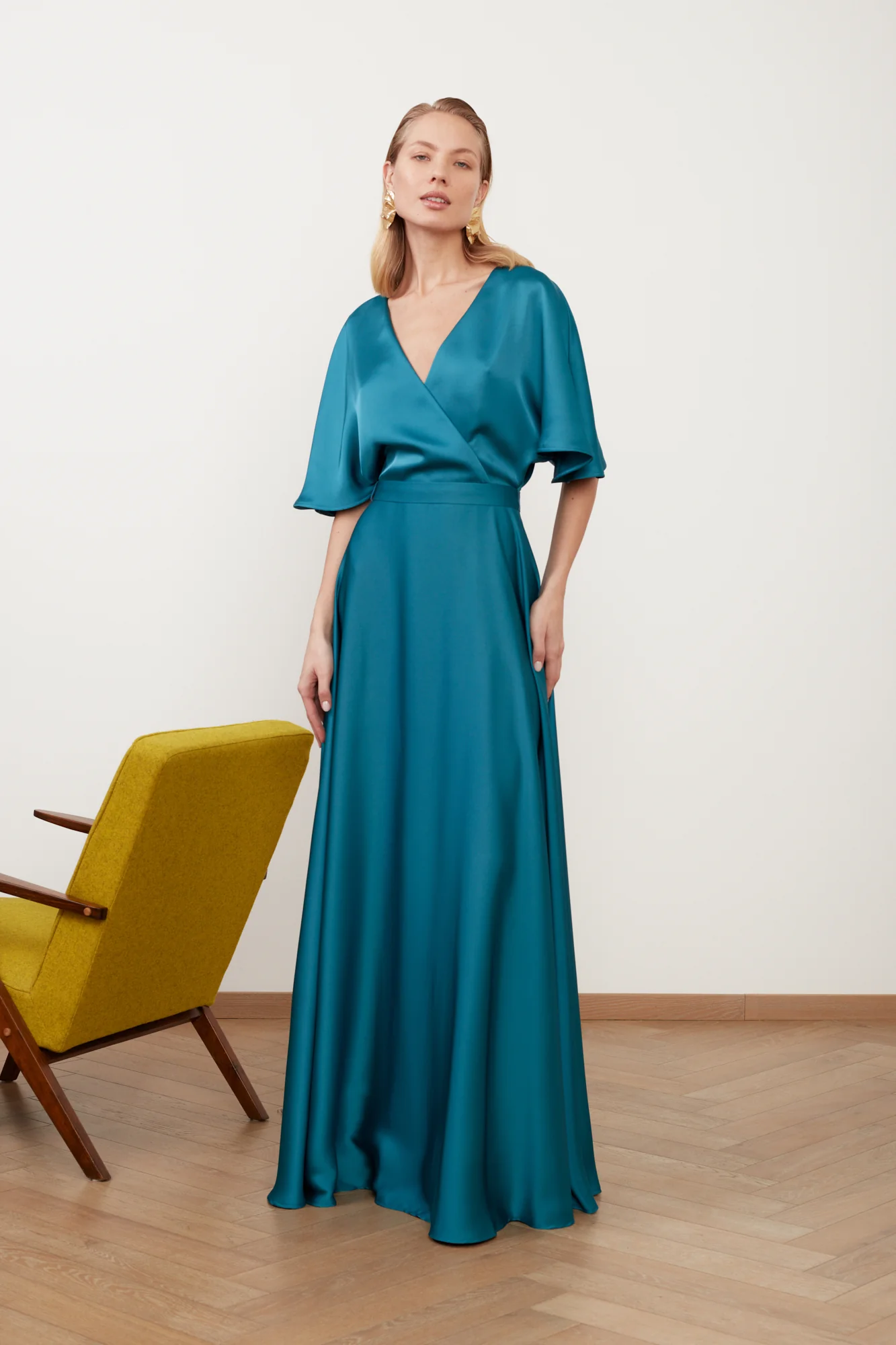 SOLENE dark turquoise satin maxi dress - Image 4