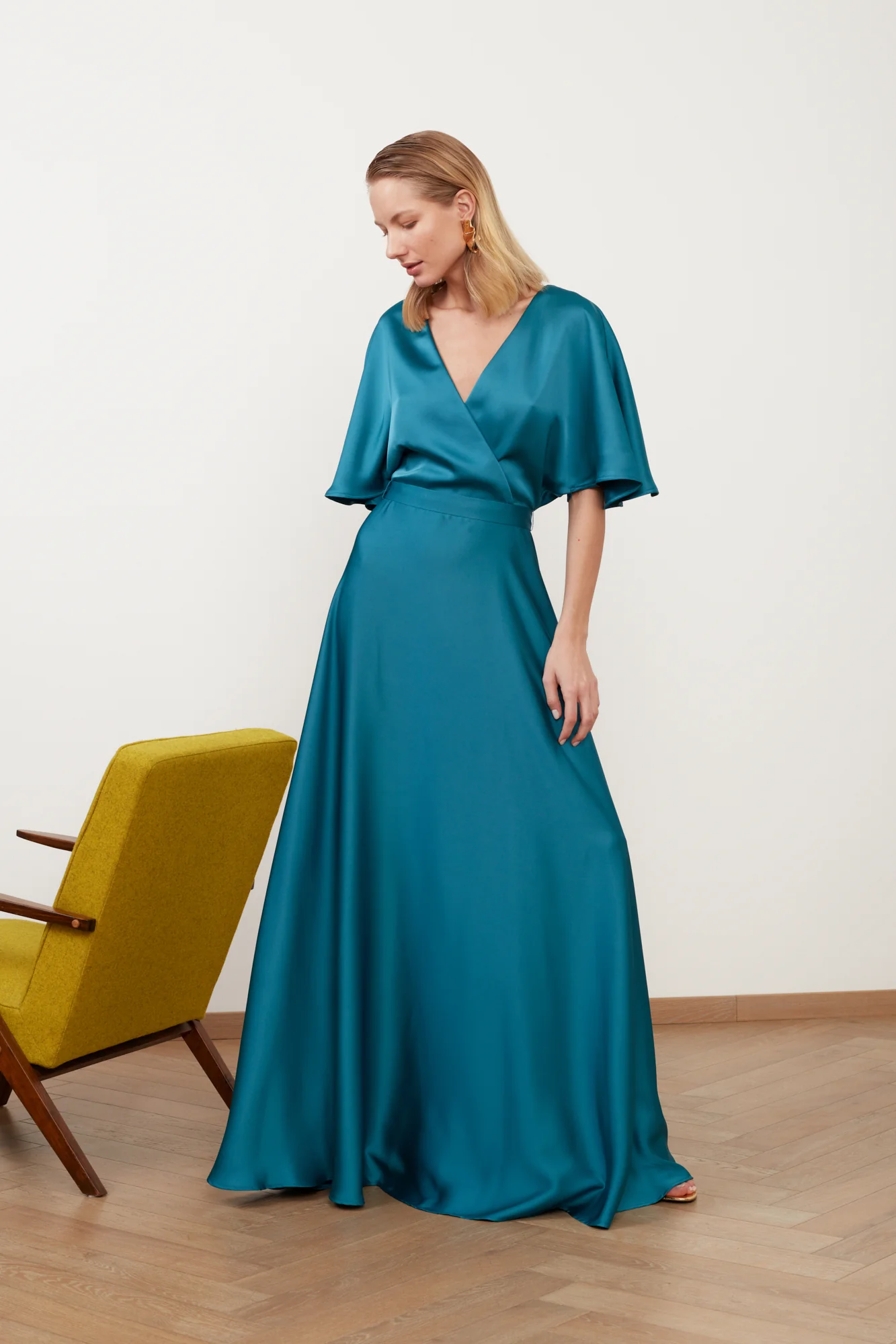 SOLENE dark turquoise satin maxi dress - Image 5