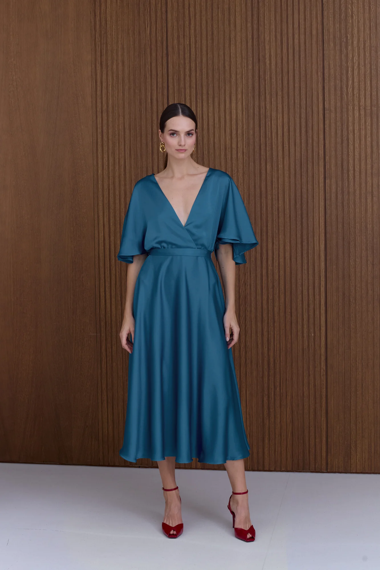 SONYA Blue Midi Cocktail Dress With Butterfly Sleeves