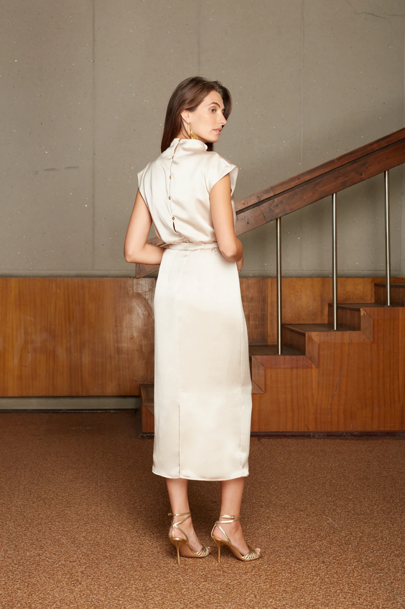 TESSA elegant beige satin kimono sleeves midi dress - Image 5