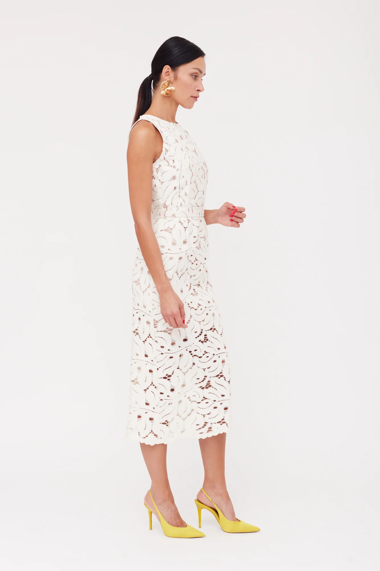YEMA White Lace Open Back Midi Wedding Dress - Image 4